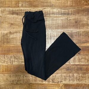 ALO Yoga Sway Bootcut Sweatpants